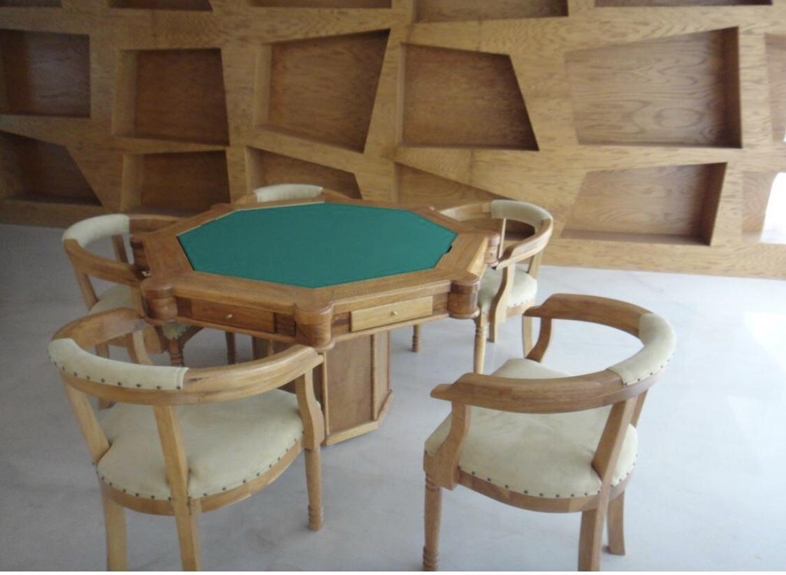 Peninsula Apartment *